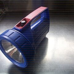 懐中電灯　強力型　 単一乾電池四本使用　の画像