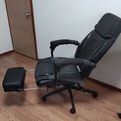リクライニング・ゲーミングチェア