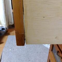 ガラス引出しチェストの画像