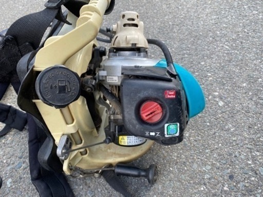 ☆中古品 Kubota 背負い式草刈機 KZ275 草刈り 剪定 剪定作業☆
