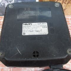ヒルティ C4/36-350 充電器 中古品 【ハンズクラフト宜野湾店】の画像