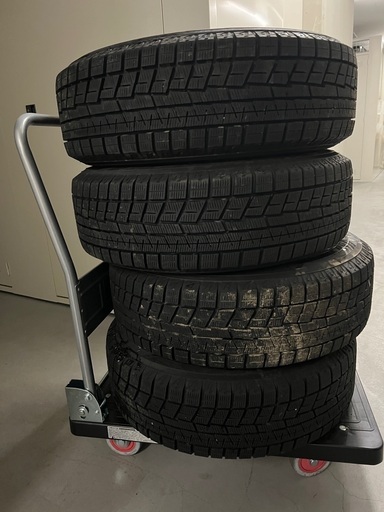 冬用タイヤ。アイスガードIG60。 185/65R15