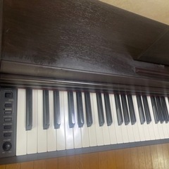 電子ピアノの画像