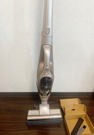 2.5万円相当の掃除機使わくなったので売ります！