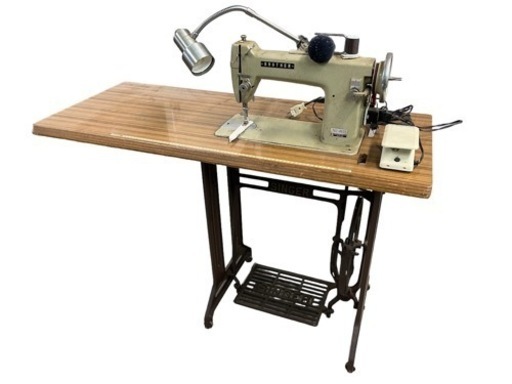NO.1202【傷汚れ多め】BROTHER ブラザー TA2-B621 工業用ミシン SINGER シンガー ミシン台 中古 ジャンク品