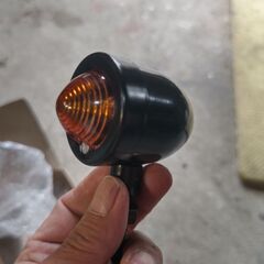 ウインカー12V4個セット譲ります。