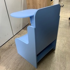 新品未使用　キッズ　テーブルチェア　一体型の画像