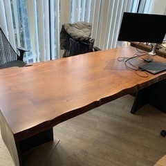 一枚板の大型ダイニングテーブル(202×90)