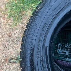 ダンロップスタッドレス185/65r15の画像