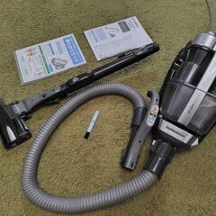 【売ります】　三菱　掃除機　TC-ZXA15S-S