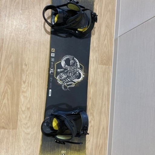 スノボード　Salomon ビンディング付き