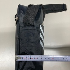 新品　ショルダーバッグの画像