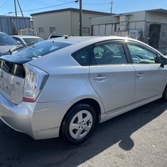 車検2年付き！トヨタプリウス ワンオーナー車！の画像