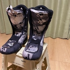 ディーラックス　スノーボードブーツ　26.5cm Deeluxeの画像