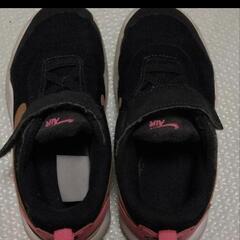 NIKE　スニーカー　15.0値下げ！