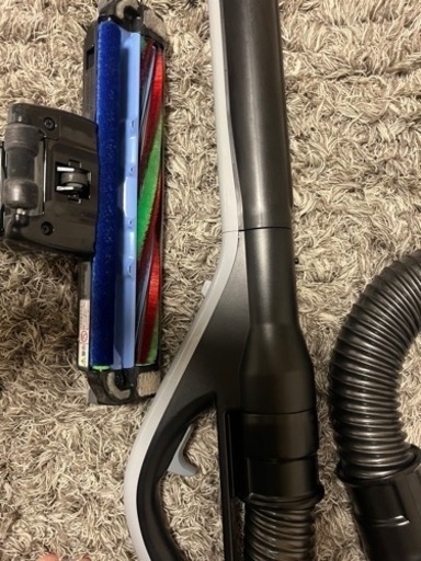 日立　掃除機　美品
