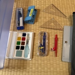 お道具箱　定規　筆記用具　水彩画の画像