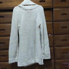 値下げ✨ベージュセーター　サイズF 未使用タグ付の画像