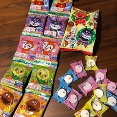 アンパンマンラムネ、ビスケット、小ラムネの画像