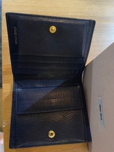 miumiu 財布買っていただける方