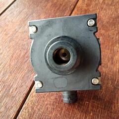 日立エコキュート　逃し弁　中古品の画像