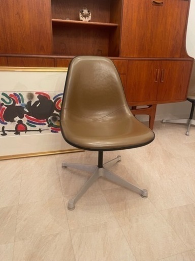 ハーマンミラー　シェルチェア　A