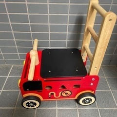 エデュテ　ウォーカーアンドライド　消防車
