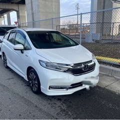 シャトル　ハイブリッド　R3年式　車検満タン