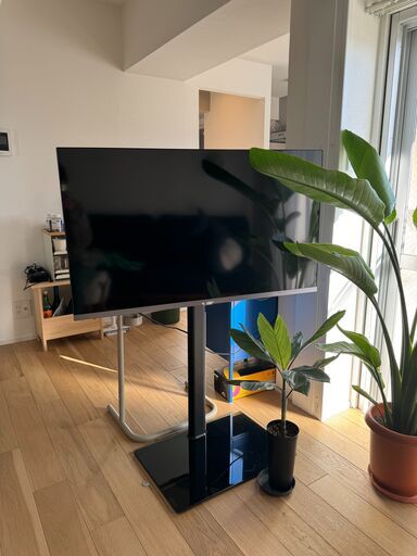 TCL  43V型4K対応液晶スマートテレビ＋テレビスタンド