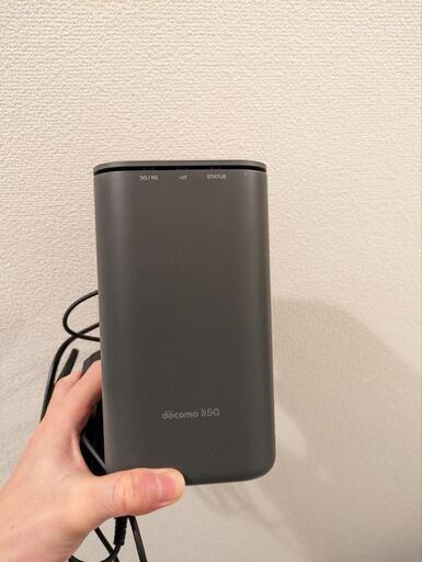 ドコモホームルーター　home5G HR01