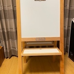 ボーネルンド　アートイーゼル【決まりました】