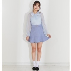 tity &co ラメバックルミニスカパンの画像