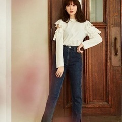 Herlipto Open Shoulder Cotton Pulloverの画像