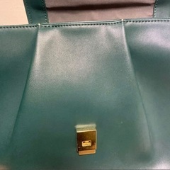 サークルフラップ2WAYリュック　ヒッチハイクマーケット　グリーン　ミニリュックの画像