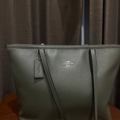 coach  鞄　　カーキ色