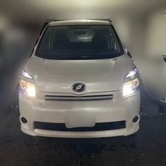 トヨタ ヴォクシー