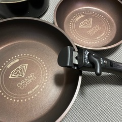 早い者勝ち‼️ アイリスオーヤマ　KITCHEN CHEF ダイヤモンドコートパン　セットの画像