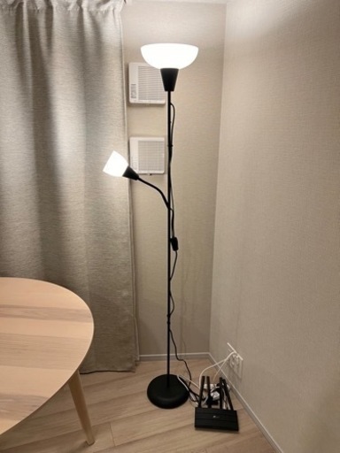 IKEA フロアランプ