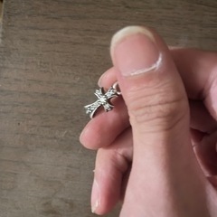 クロムハーツピアスの画像