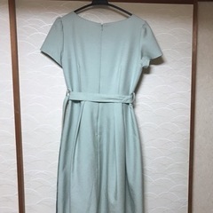 【美品】パーティードレス 膝丈の画像