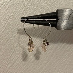 ビジューピアス