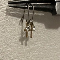 クロスピアス