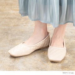 新品未使用　menue キルティングスクエアフラットシューズの画像