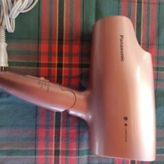 パナソニックPanasonic　ヘアドライヤー　nanoe