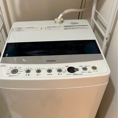 洗濯機✨2019年製　ハイアール　ランドリーラックの画像