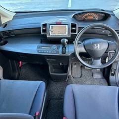 東京発!フリード!極上5万k!車検R7年1月付!左電スラ!7人乗!Bカメ!美車!の画像