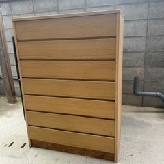 中古タンス差し上げます。