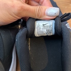 NIKE ナイキ　スニーカー　24.5cmの画像