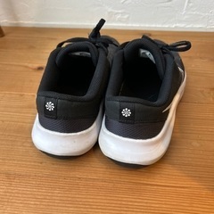 NIKE ナイキ　スニーカー　24.5cmの画像