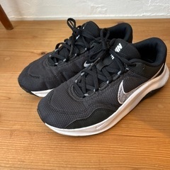 NIKE ナイキ　スニーカー　24.5cm